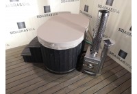 2-seat hot tub