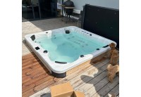 Akrilinė, elektrinė spa „Amber“ su gulima vieta Akrilinė, elektrinė spa „Amber“ su gulima vieta
